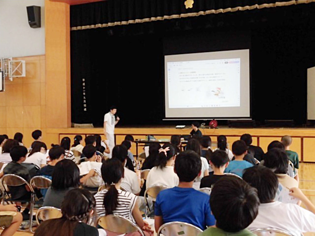 世田谷区立八幡山小学校にて講演を行いました